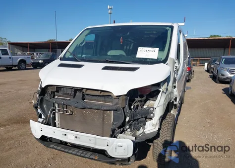 2018 Ford Transit-250 из США, поврежденный, VIN 1FTYR2ZM5JKB03155